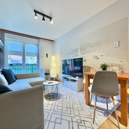 Champion'S Apartment Balkon Garaz Klima 슈차이르크 외부 사진